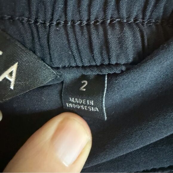 Athleta Chelsea Travel Commute‎ Cargo Black Pants Size 2 Active Street Wear - Picture 5 of 9